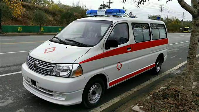 威远县丰田海狮救护车